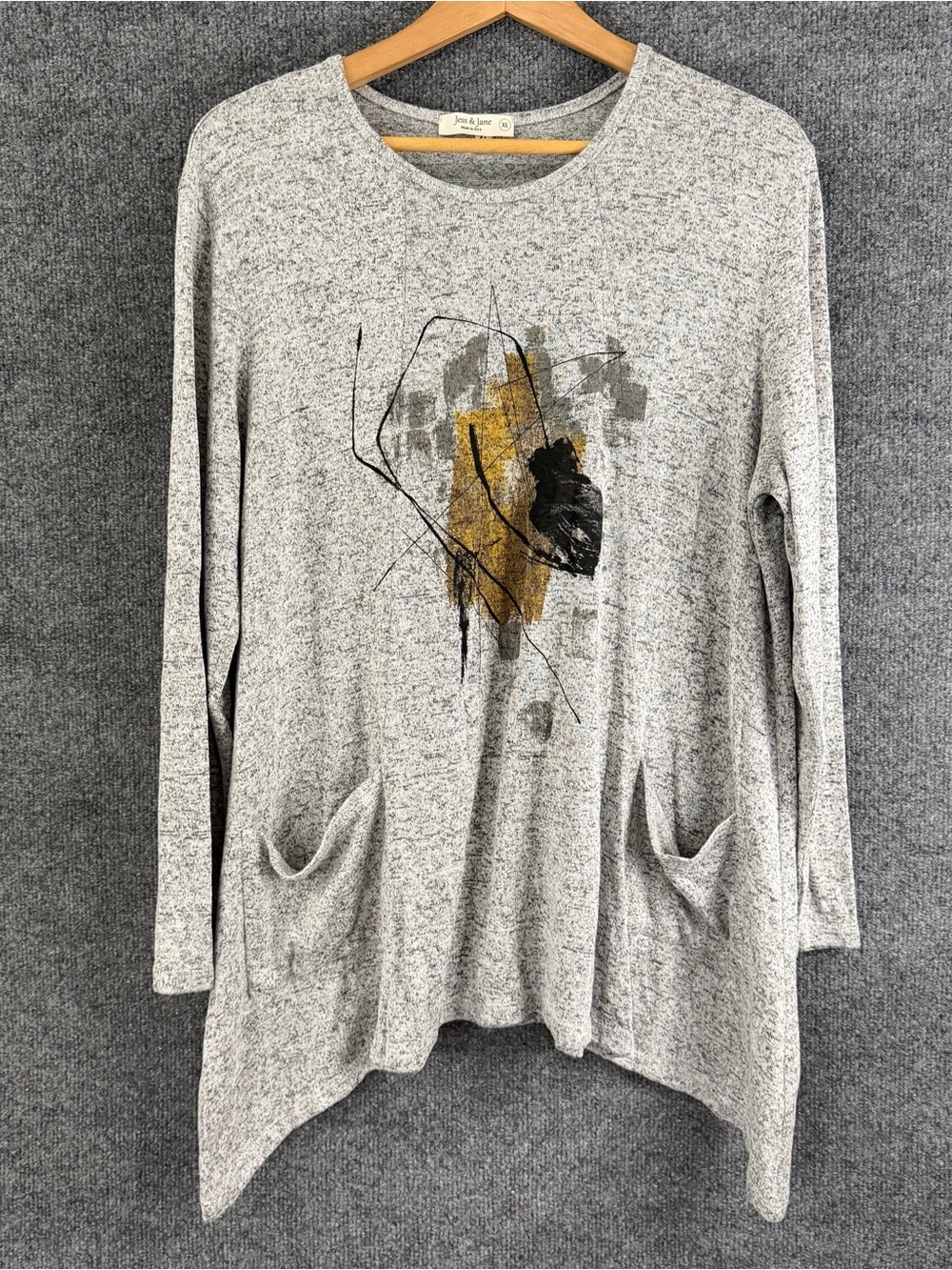 Jess & Jane Womens Top Size XL Gray Gold Pockets Long Sleeve Artsy Casual